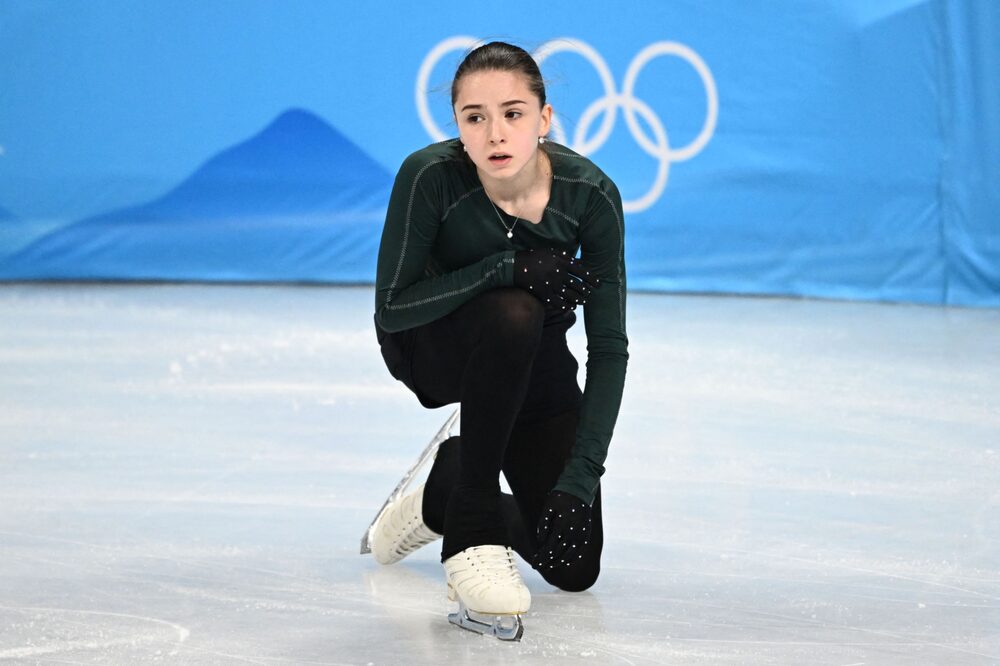 Patinadora artística russa garantiu o ouro na competição por equipes em 7 de fevereiro Patinadora artística russa garantiu o ouro na competição por equipes em 7 de fevereiro