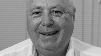 Roberto Urquía Roberto Urquía