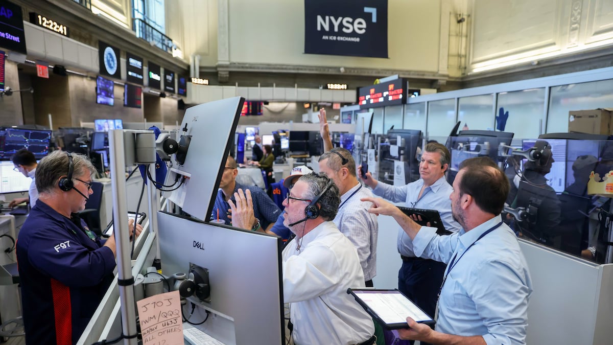 Goldman no cree que la IA sea una burbuja como la de las puntocom, pero advierte riesgos