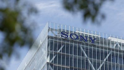 Sony eleva su previsión de ganancias tras sólido desempeño de su negocio de entretenimiento Sony eleva su previsión de ganancias tras sólido desempeño de su negocio de entretenimiento