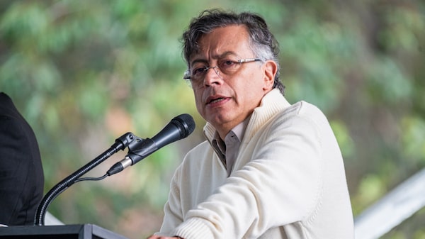 ¿Efecto Trump? Delegación de Colombia viaja a Ecuador para resolver la tensión comercial ¿Efecto Trump? Delegación de Colombia viaja a Ecuador para resolver la tensión comercial