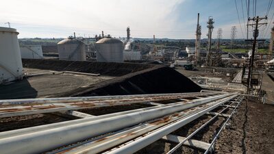 Trump mira subir cota de biocombustível e limitar oferta de fora Trump mira subir cota de biocombustível e limitar oferta de fora