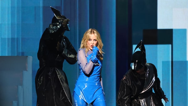 Gravadora BMG negocia compra da Concord, unindo Kylie Minogue e Miles Davis Gravadora BMG negocia compra da Concord, unindo Kylie Minogue e Miles Davis