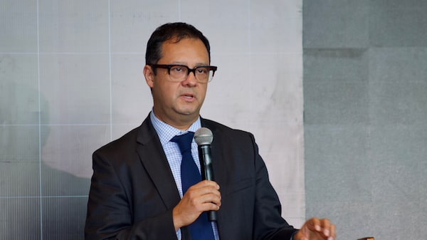 México planea seguir reduciendo la línea de crédito del FMI por US$50.000 millones México planea seguir reduciendo la línea de crédito del FMI por US$50.000 millones