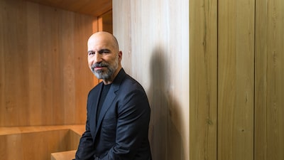 Robotáxis estarão em operação em mais de dez mercados ao fim de 2026, diz CEO da Uber Robotáxis estarão em operação em mais de dez mercados ao fim de 2026, diz CEO da Uber