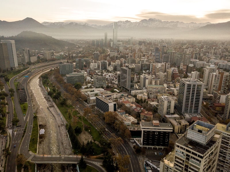 El perfil urbano de Santiago. El perfil urbano de Santiago.