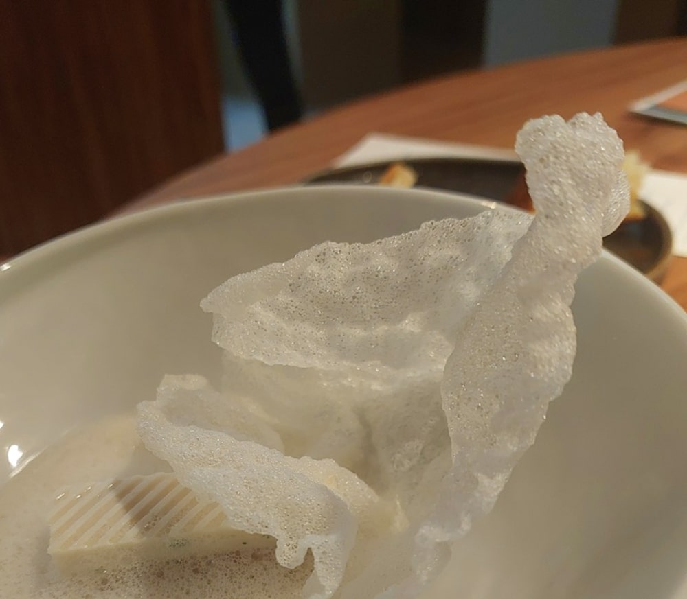 Moqueca pálida e feijão frio: como é o menu de R$ 3.000 do Evvai, 3 estrelas Michelin Moqueca pálida e feijão frio: como é o menu de R$ 3.000 do Evvai, 3 estrelas Michelin