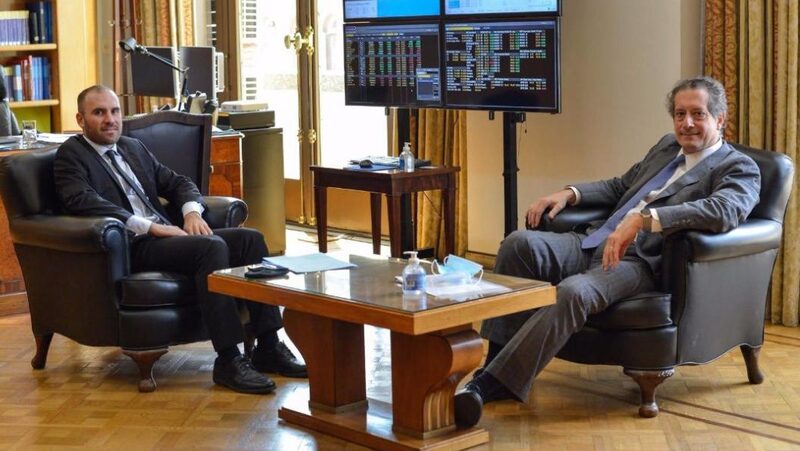 Ministro de Economía y presidente del Banco Central Ministro de Economía y presidente del Banco Central