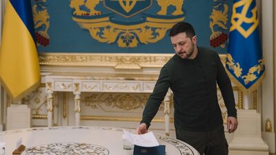 Zelenskiy diz que renunciaria ao cargo em troca da paz na Ucrânia e adesão à Otan Zelenskiy diz que renunciaria ao cargo em troca da paz na Ucrânia e adesão à Otan