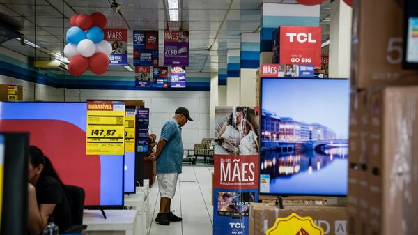 Minoristas brasileños se esfuerzan en promover el Black Friday anticipado Minoristas brasileños se esfuerzan en promover el Black Friday anticipado