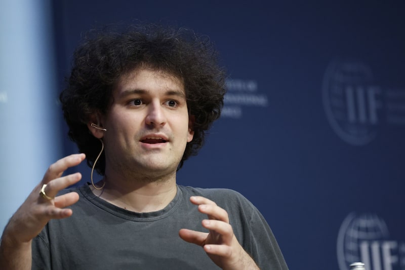 Sam Bankman-Fried, fundador y director ejecutivo de FTX Cryptocurrency Derivatives Exchange, habla durante la reunión anual de miembros del Institute of International Finance (IIF) en Washington, DC, Estados Unidos, el jueves 13 de octubre de 2022. Fotógrafo: Ting Shen/Bloomberg Sam Bankman-Fried, fundador y director ejecutivo de FTX Cryptocurrency Derivatives Exchange, habla durante la reunión anual de miembros del Institute of International Finance (IIF) en Washington, DC, Estados Unidos, el jueves 13 de octubre de 2022. Fotógrafo: Ting Shen/Bloomberg
