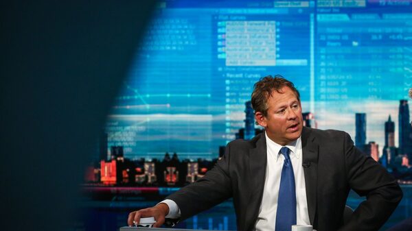 ¿Acciones o bonos a largo plazo? Esto es lo que prefiere Rick Rieder, de BlackRock ¿Acciones o bonos a largo plazo? Esto es lo que prefiere Rick Rieder, de BlackRock