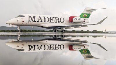 Madero: expansão de risco com dívida perto de R$ 1 bilhão e caixa de R$ 40 milhões Madero: expansão de risco com dívida perto de R$ 1 bilhão e caixa de R$ 40 milhões