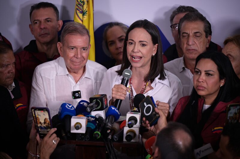 María Corina Machado y Edmundo González tras los resultados de las elecciones presidenciales en Caracas el 29 de julio de 2024. Foto: Bloomberg María Corina Machado y Edmundo González tras los resultados de las elecciones presidenciales en Caracas el 29 de julio de 2024. Foto: Bloomberg