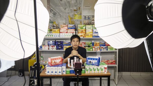 TikTok aparece como una amenaza para Amazon con programa piloto de compras TikTok aparece como una amenaza para Amazon con programa piloto de compras