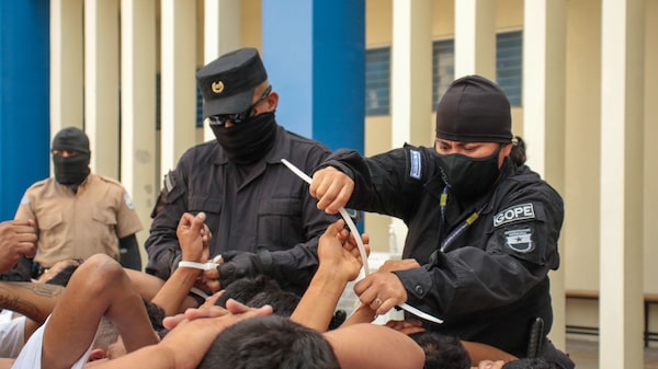 Censura a la prensa por ‘maras’ en El Salvador es acusada de inconstitucional Censura a la prensa por ‘maras’ en El Salvador es acusada de inconstitucional