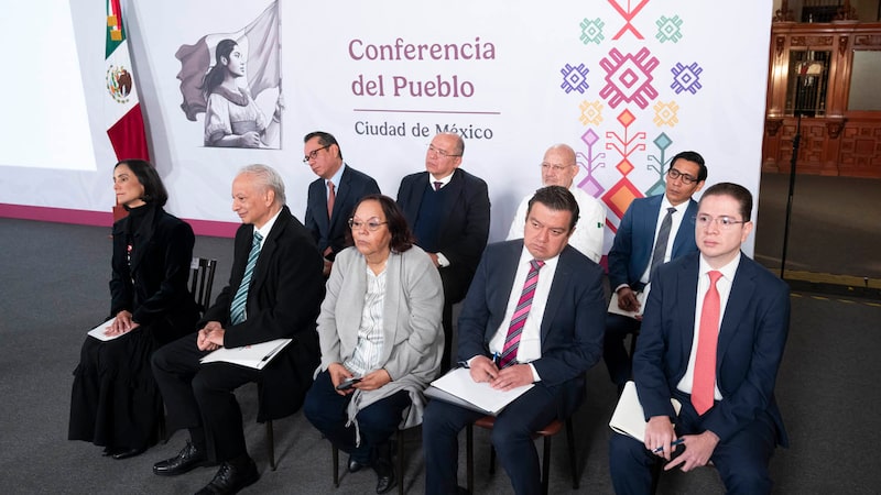 Juan Carlos Carpio dirigirá Pemex con la experiencia de servir a cinco jefes de gobierno de la capital Juan Carlos Carpio dirigirá Pemex con la experiencia de servir a cinco jefes de gobierno de la capital