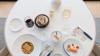 Estes são os 30 melhores restaurantes da França, de acordo com o Guia Michelin Estes são os 30 melhores restaurantes da França, de acordo com o Guia Michelin