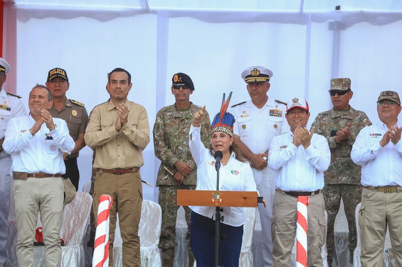 La presidenta Dina Boluarte en una ceremonia en Santa Rosa, región Loreto, el 15 de agosto de 2025. La presidenta Dina Boluarte en una ceremonia en Santa Rosa, región Loreto, el 15 de agosto de 2025.