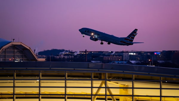 El alza del combustible para aviones enfría a los inversores y golpea a las aerolíneas pequeñas El alza del combustible para aviones enfría a los inversores y golpea a las aerolíneas pequeñas