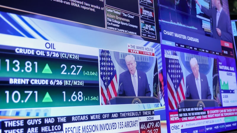 Mais de 3,7 mil trades em três meses: operações de Trump no mercado espantam Wall St Mais de 3,7 mil trades em três meses: operações de Trump no mercado espantam Wall St