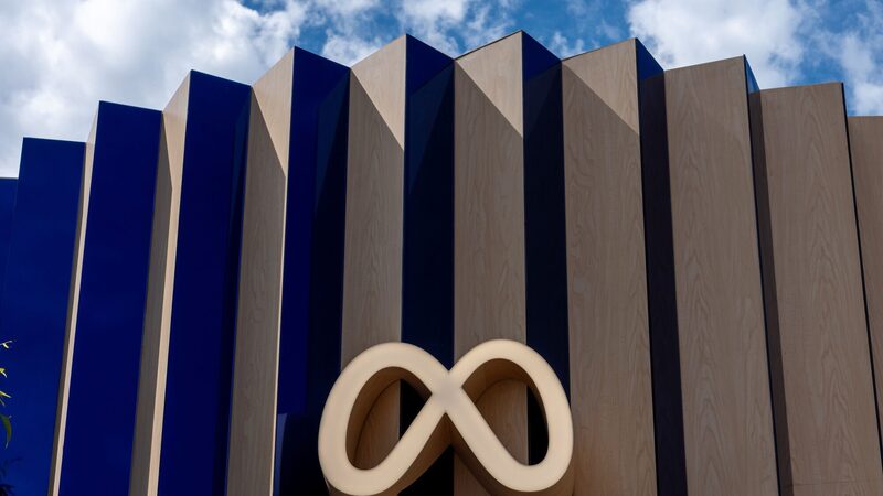 ICE detiene a dos personas cerca de la obra de un centro de datos de Meta en Luisiana ICE detiene a dos personas cerca de la obra de un centro de datos de Meta en Luisiana