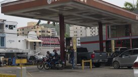 Venezuela se prepara para subir 50% el precio de la gasolina tras salida de Chevron Venezuela se prepara para subir 50% el precio de la gasolina tras salida de Chevron