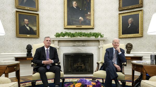 Daybreak: Acuerdo de deuda en EE.UU.; Banco Central de Chile sorprende al mercado Daybreak: Acuerdo de deuda en EE.UU.; Banco Central de Chile sorprende al mercado