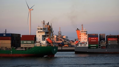 La UE avanza en la aprobación del acuerdo comercial con EE.UU. pese a incertidumbres La UE avanza en la aprobación del acuerdo comercial con EE.UU. pese a incertidumbres