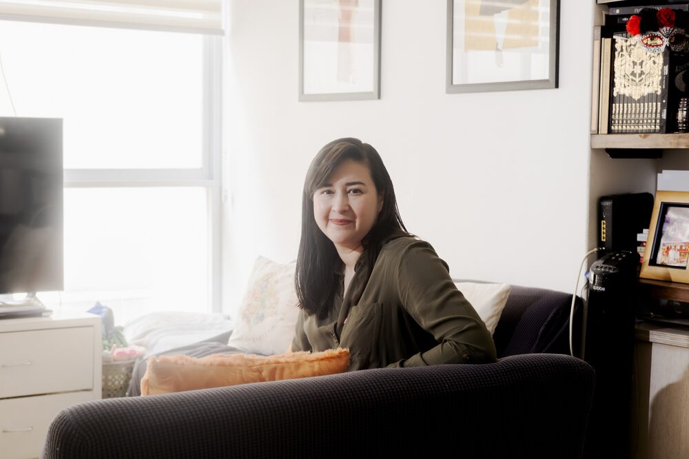 Mitzi Martínez, cliente do Nubank há um ano e meio e também de outras instituições financeiras Mitzi Martínez, cliente do Nubank há um ano e meio e também de outras instituições financeiras