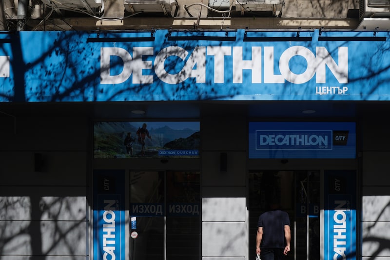Decathlon apunta sus cañones a la Argentina. Decathlon apunta sus cañones a la Argentina.