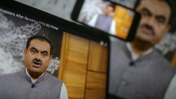 Perdas do grupo Adani somam US$ 108 bilhões em uma semana e crise se aprofunda Perdas do grupo Adani somam US$ 108 bilhões em uma semana e crise se aprofunda