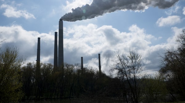 Bill Gates invierte en startup de captura de carbono tras gran avance tecnológico Bill Gates invierte en startup de captura de carbono tras gran avance tecnológico