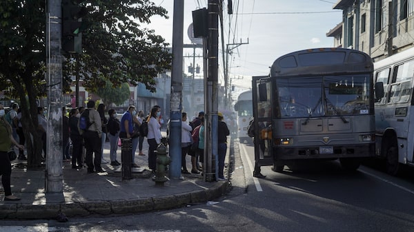 Menor crecimiento de naciones ricas impactará en las remesas: Banco Mundial Menor crecimiento de naciones ricas impactará en las remesas: Banco Mundial