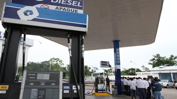 Precio de la gasolina Súper en Ecuador sube desde este 12 de diciembre de 2022 Precio de la gasolina Súper en Ecuador sube desde este 12 de diciembre de 2022