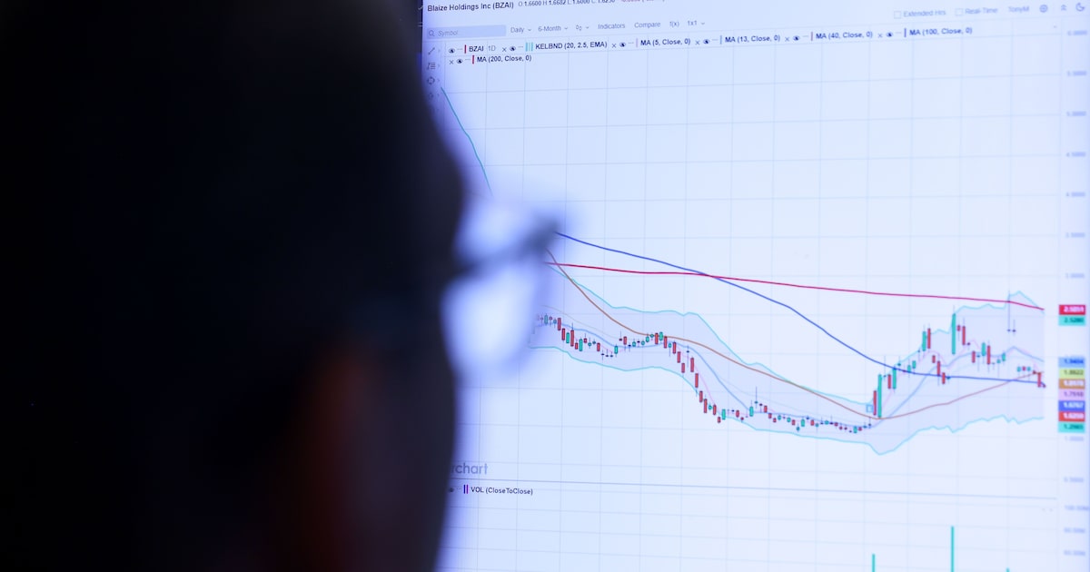 Semiconductores caen 10,3% por reajuste de expectativas Fed