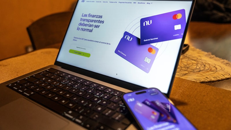 Nubank avança na Colômbia e alcança o quinto lugar em saldo de contas poupança Nubank avança na Colômbia e alcança o quinto lugar em saldo de contas poupança