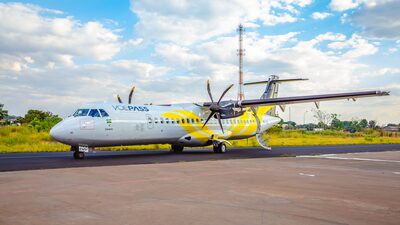 Avião da Voepass com 62 pessoas a bordo cai em Vinhedo, no interior de São Paulo Avião da Voepass com 62 pessoas a bordo cai em Vinhedo, no interior de São Paulo