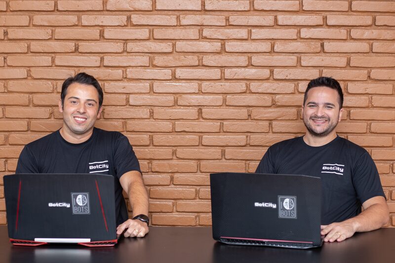 Startup atua em uma área conhecida como RPA, sigla para Robotic Process Automation Startup atua em uma área conhecida como RPA, sigla para Robotic Process Automation