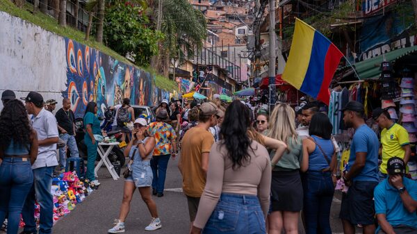 ¿Qué podría impedir a Colombia tener un mejor crecimiento del PIB en el largo plazo? ¿Qué podría impedir a Colombia tener un mejor crecimiento del PIB en el largo plazo?