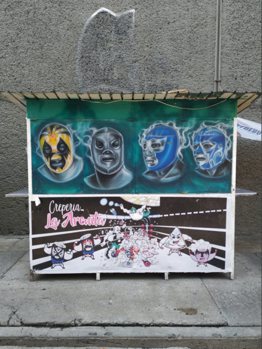 La remoción del arte pintado a mano pone en peligro la preservación de la expresión artística popular en las calles de la ciudad, dijo Deborah Holtz, editora y codirectora de Trilce Ediciones.Fotógrafo: Hugo Mendoza La remoción del arte pintado a mano pone en peligro la preservación de la expresión artística popular en las calles de la ciudad, dijo Deborah Holtz, editora y codirectora de Trilce Ediciones.Fotógrafo: Hugo Mendoza