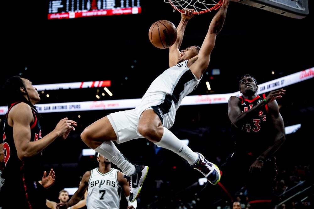 Los Spurs enfrentarán a Miami Heat el 17 de diciembre en el Arena CDMX. Los Spurs enfrentarán a Miami Heat el 17 de diciembre en el Arena CDMX.
