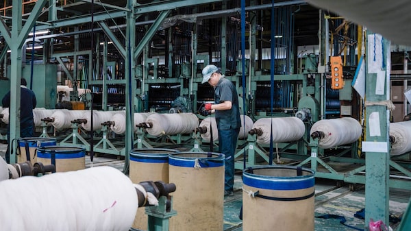 La guerra en Irán hunde la confianza de la industria textil a su peor nivel desde 2022 La guerra en Irán hunde la confianza de la industria textil a su peor nivel desde 2022