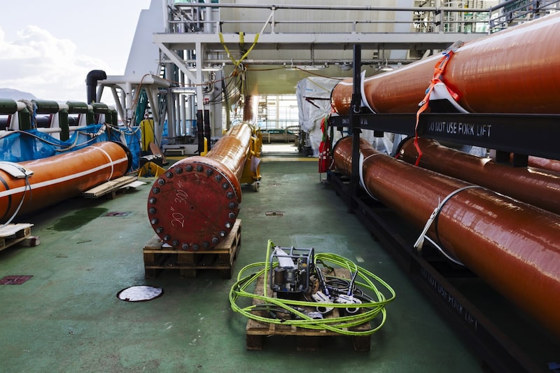 Tubos de petróleo que se instalarán en el buque de producción Johan Castberg de Equinor ASA, en el astillero de Aker Solutions ASA en Stord, Noruega, el lunes 25 de marzo de 2024. El buque explotará el yacimiento petrolífero más nuevo de Noruega, el desarrollo Johan Castberg en el mar de Barents, que se estima que contiene entre 450 y 650 millones de barriles de petróleo, en la última etapa del impulso del país para extraer más recursos del Ártico. Tubos de petróleo que se instalarán en el buque de producción Johan Castberg de Equinor ASA, en el astillero de Aker Solutions ASA en Stord, Noruega, el lunes 25 de marzo de 2024. El buque explotará el yacimiento petrolífero más nuevo de Noruega, el desarrollo Johan Castberg en el mar de Barents, que se estima que contiene entre 450 y 650 millones de barriles de petróleo, en la última etapa del impulso del país para extraer más recursos del Ártico.