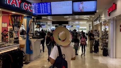 México pierde a turistas que más gastan y apuesta por China México pierde a turistas que más gastan y apuesta por China