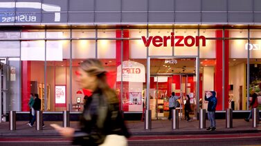 La tensión global y el temor a la IA elevan a las telecomunicaciones como refugio bursátil La tensión global y el temor a la IA elevan a las telecomunicaciones como refugio bursátil