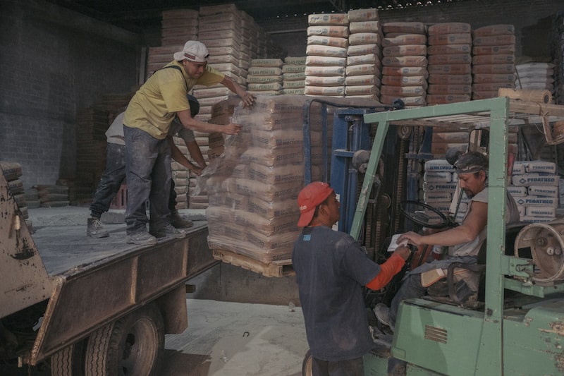 A Construction Materials Wholesaler Ahead Of Mexico's Industrial Production Figures A Construction Materials Wholesaler Ahead Of Mexico's Industrial Production Figures