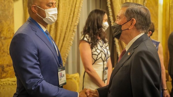 Panamá desarrollará planta de biocombustible para la aviación Panamá desarrollará planta de biocombustible para la aviación