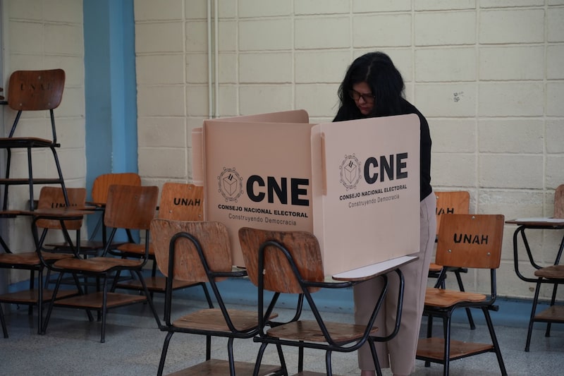 Los hondureños celebraron elecciones generales este domingo 30 de noviembre. Los hondureños celebraron elecciones generales este domingo 30 de noviembre.