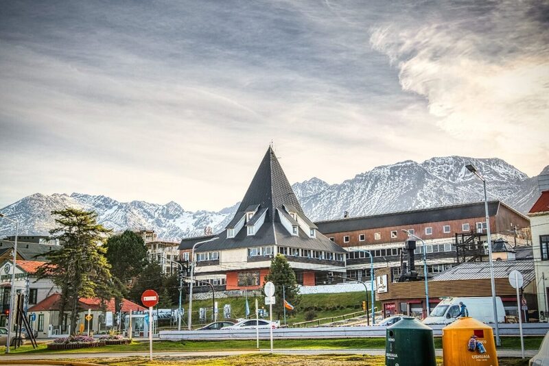 Postal de Ushuaia, capital de Tierra del Fuego. Postal de Ushuaia, capital de Tierra del Fuego.